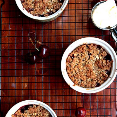 Mini Cherry Crumbles