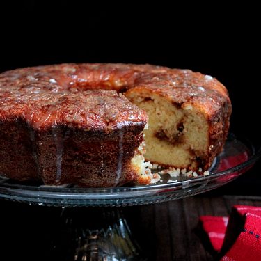 sour cream coffee cake