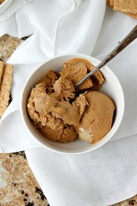 Vanilla Bean Pumpkin Spice Ice Cream | Fabtastic Eats