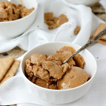 Vanilla Bean Pumpkin Spice Ice Cream | Fabtastic Eats