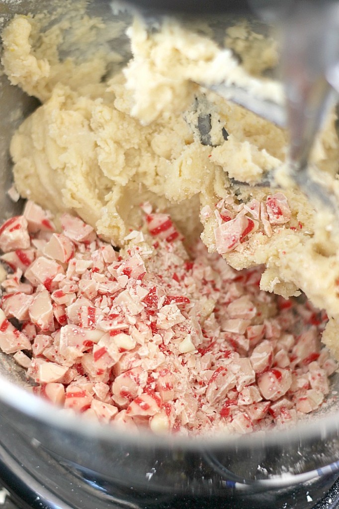 Peppermint Kiss Lemon Sugar Cookies | Fabtastic Eats