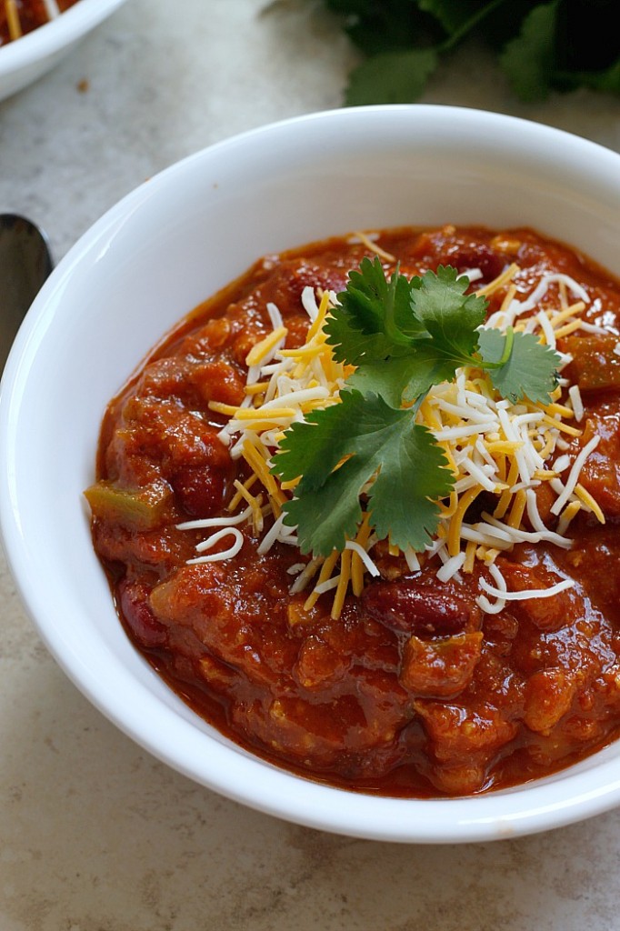 Spicy Chicken Chili (In 35 Minutes!) | Fabtastic Eats