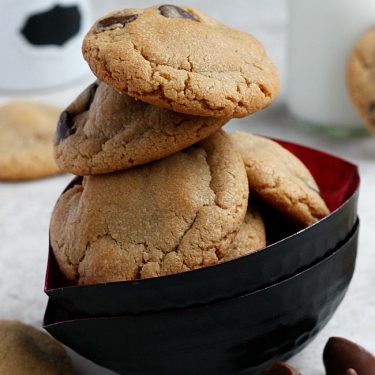 HIMYM "Sumbitch' Cookies (Peanut Butter, Chocolate, and Caramel Cookies) | Fabtastic Eats