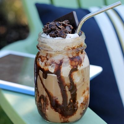 Dark Chocolate Caramel Macchiato Frappuccino