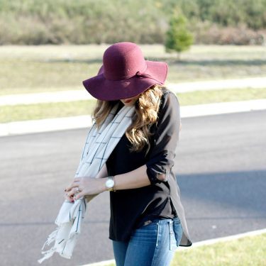Burgundy & Black | Belle Vie